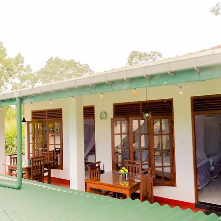 Samiru Guest Inn אלה מראה חיצוני תמונה