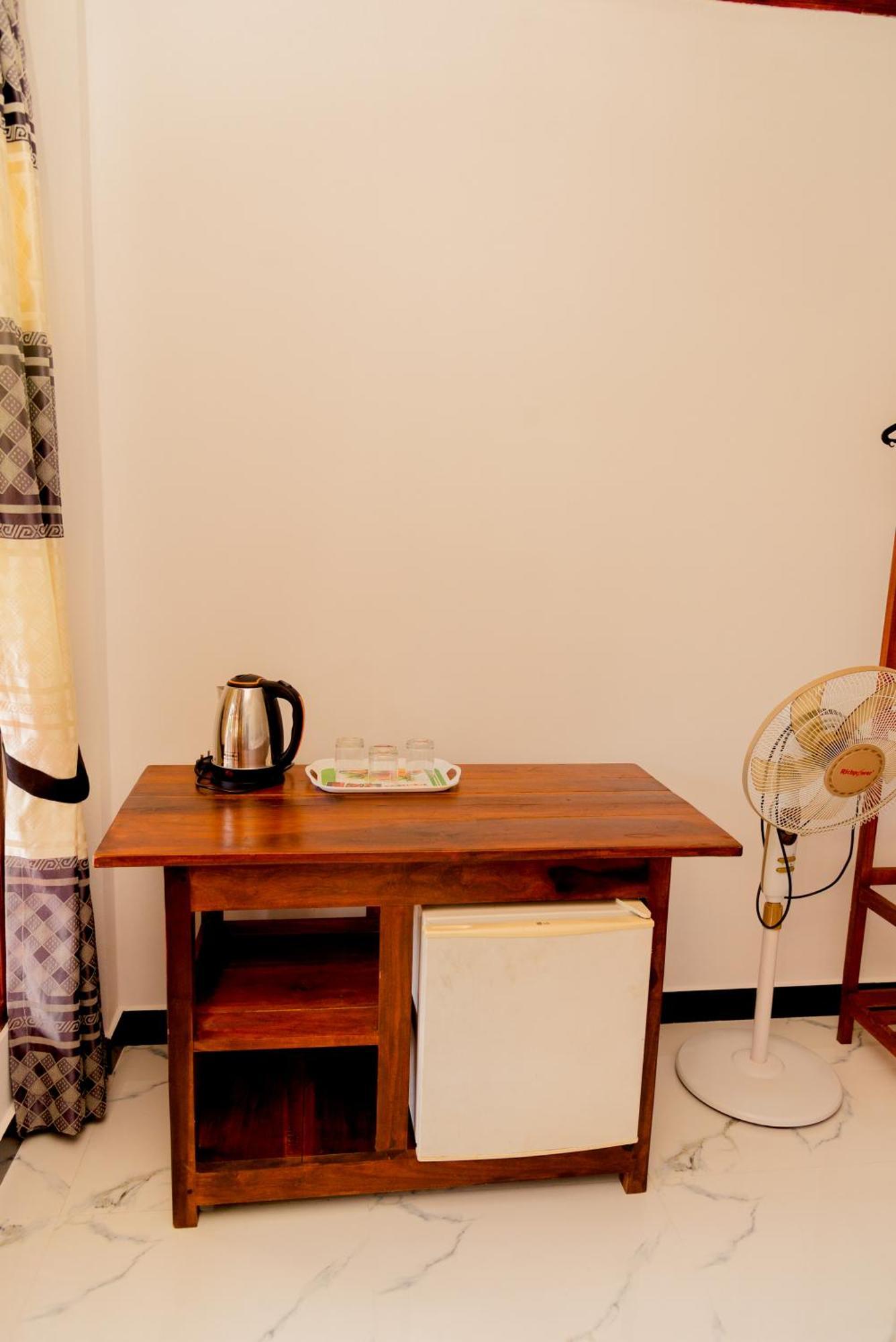 Samiru Guest Inn אלה מראה חיצוני תמונה