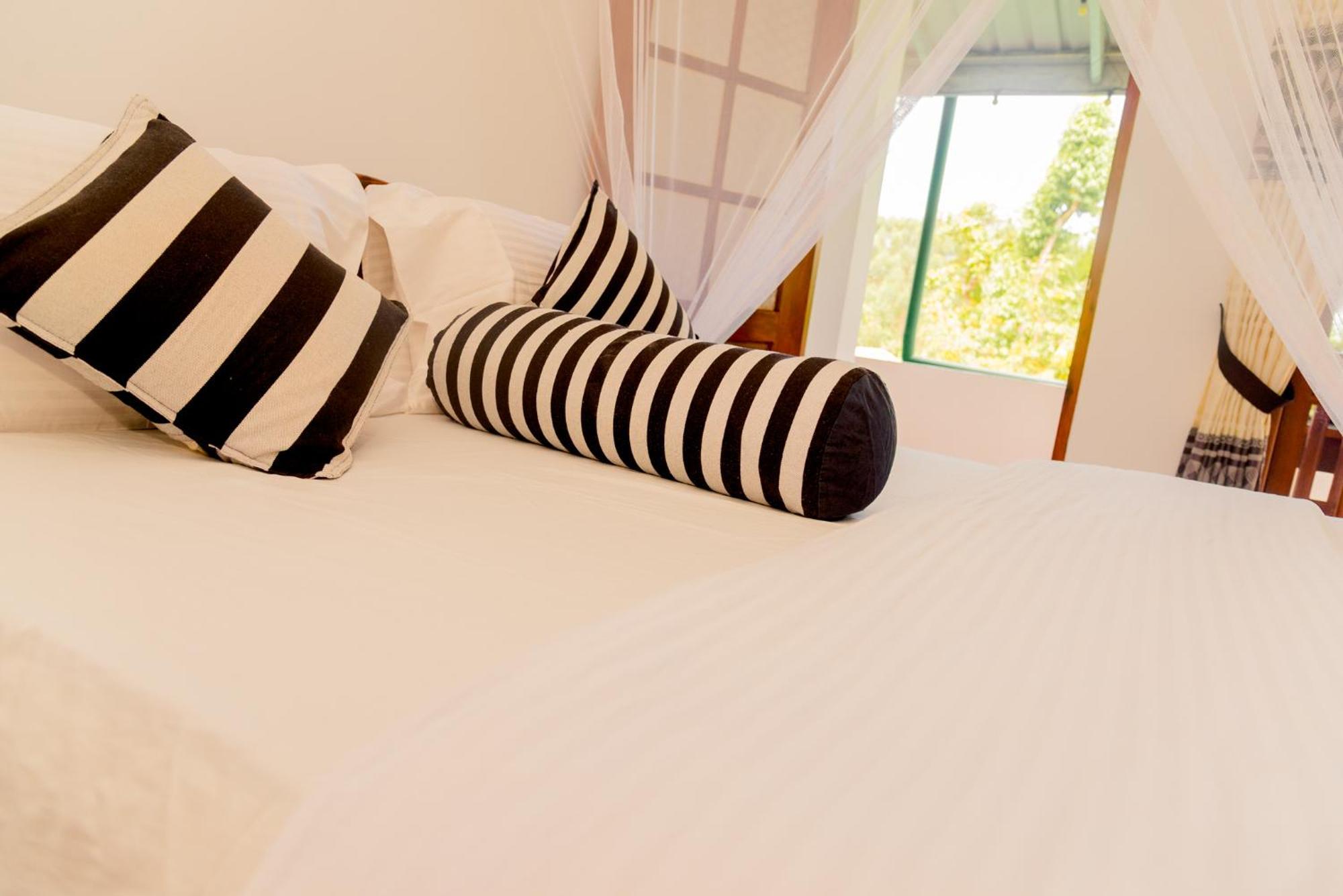 Samiru Guest Inn אלה מראה חיצוני תמונה