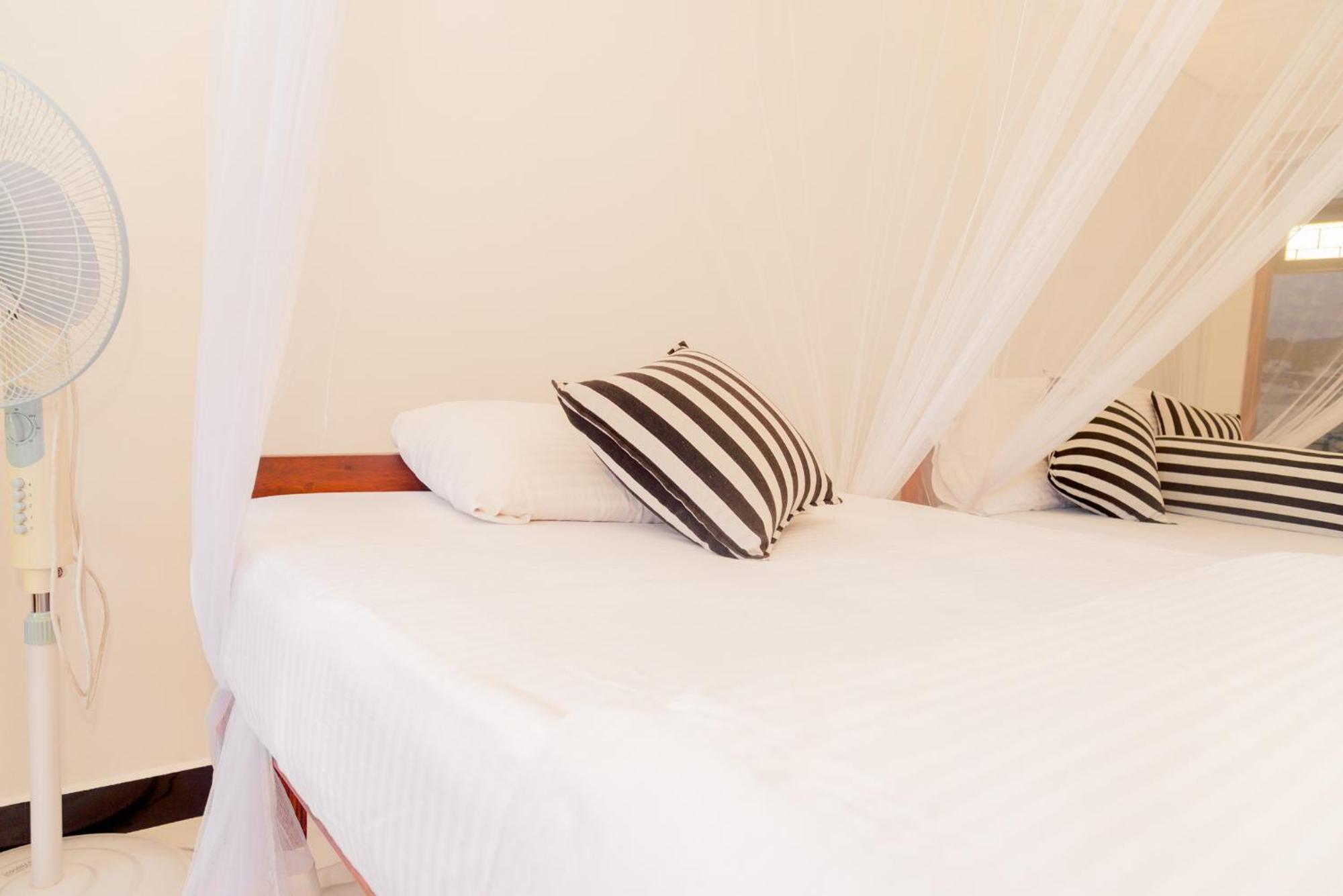Samiru Guest Inn אלה מראה חיצוני תמונה